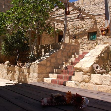 Beit Al Taybeh Hotel Aţ Ţayyibah Bagian luar foto